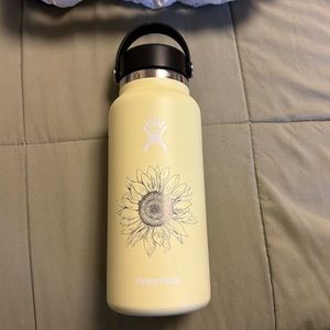 Embroidered Hydroflask